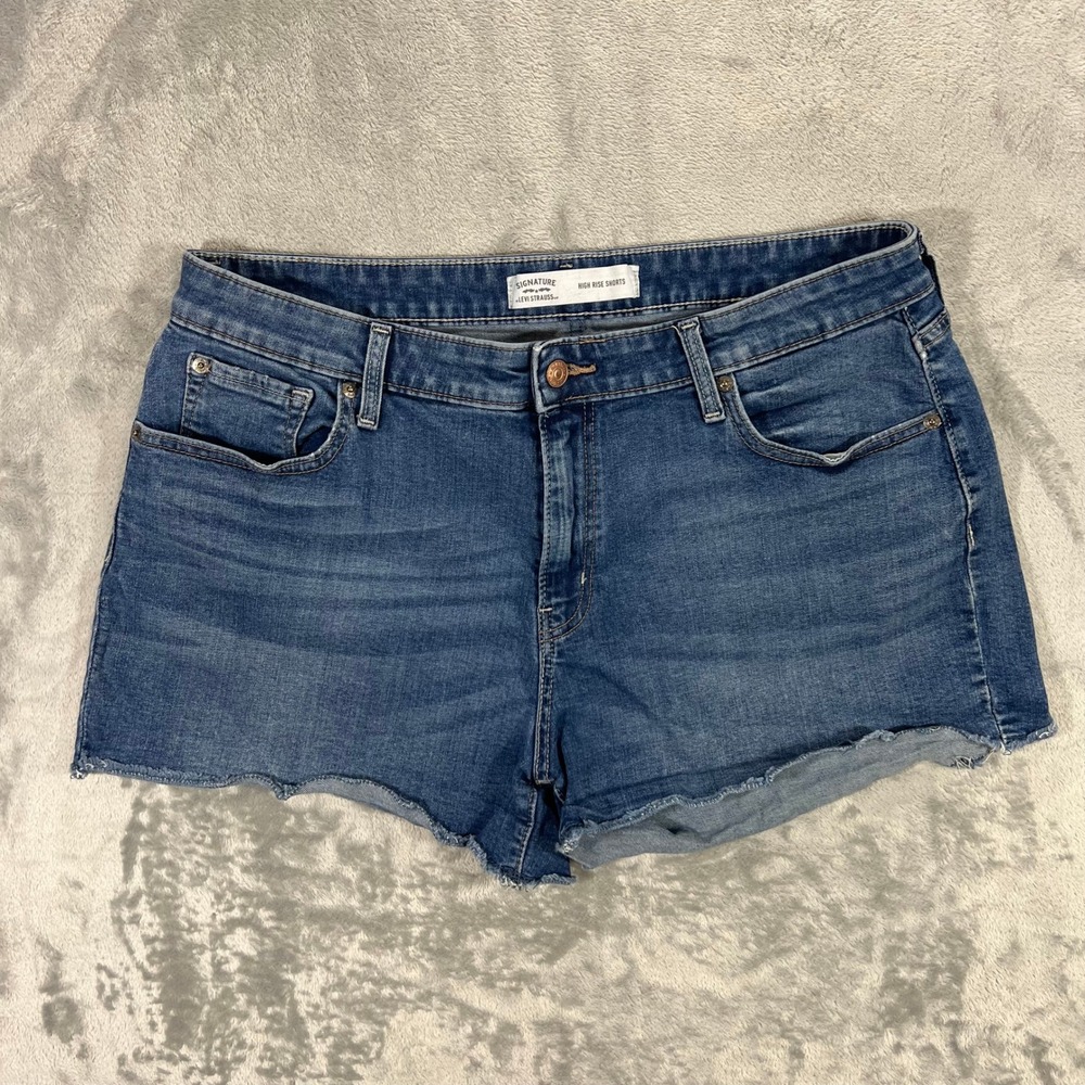 SIGNATURE LEVI STRAUSS High Rise Shorts Womens 14 W32 Blue Cut Off Denim
